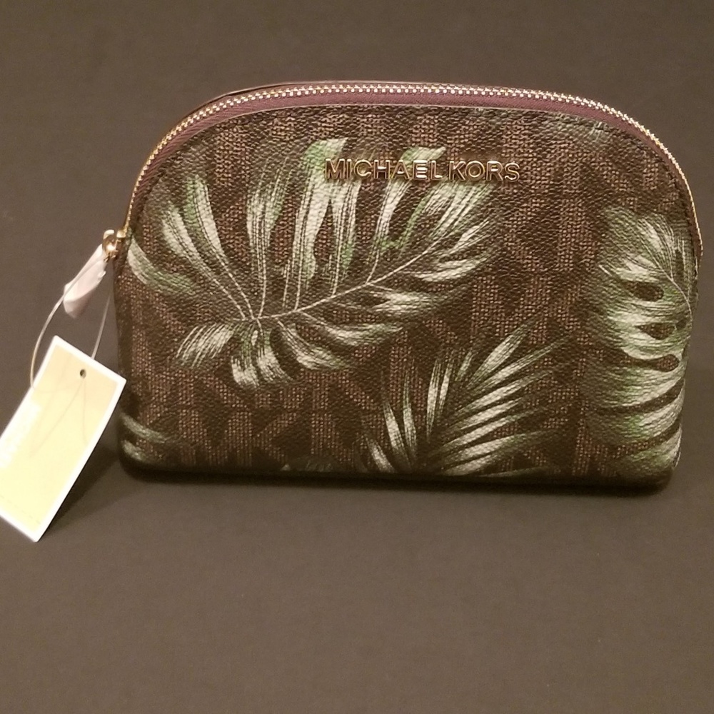 Michael Kors jet set travel large travel pouch